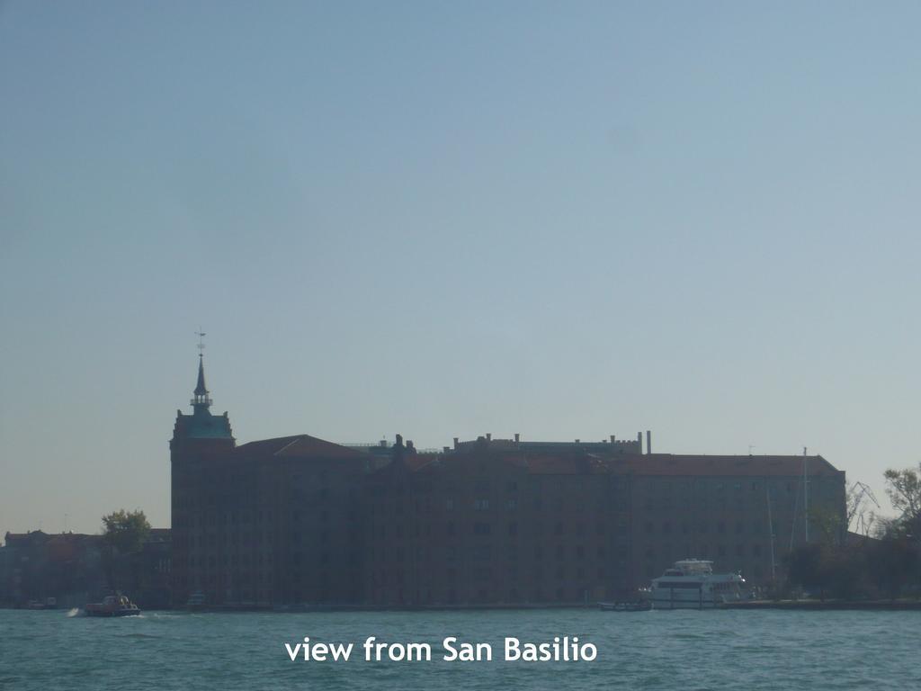Cruise Harbor Next 4Pax, Mob Aircond, Wifi Lägenhet Venedig Exteriör bild
